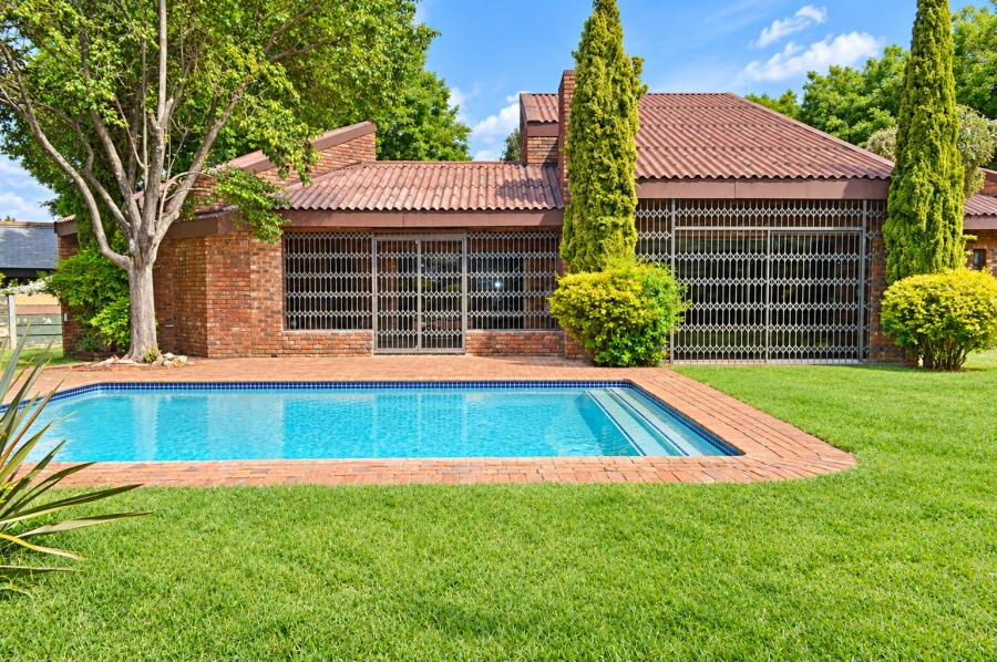 3 Bedroom Property for Sale in Flamwood North West